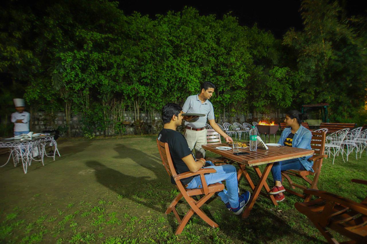 V Resorts Rajaji National Park Rishīkesh Exterior foto